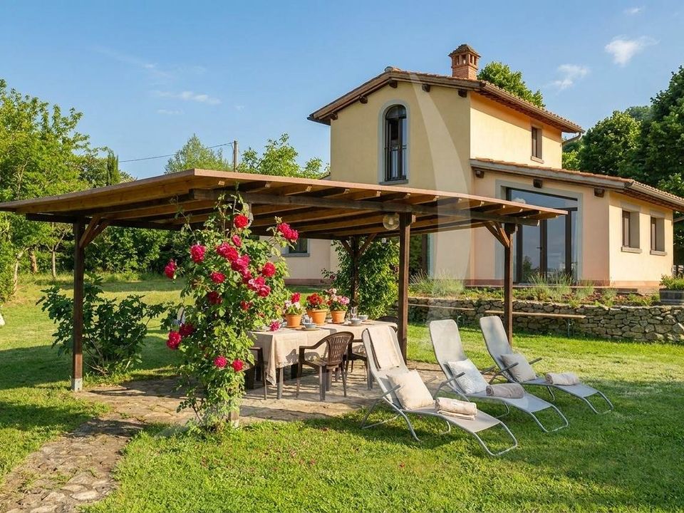 Farm hus i Terranuova Bracciolini, Arezzo - foto 2