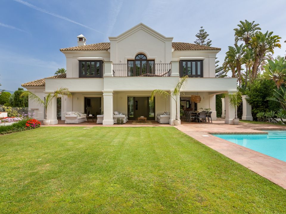 Villa i Guadalmina, Malaga - foto 1