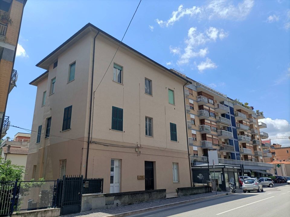 Lejlighed i Teramo, Teramo - foto 2