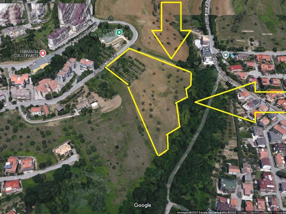 Tomt i Teramo, Teramo - bilde 1