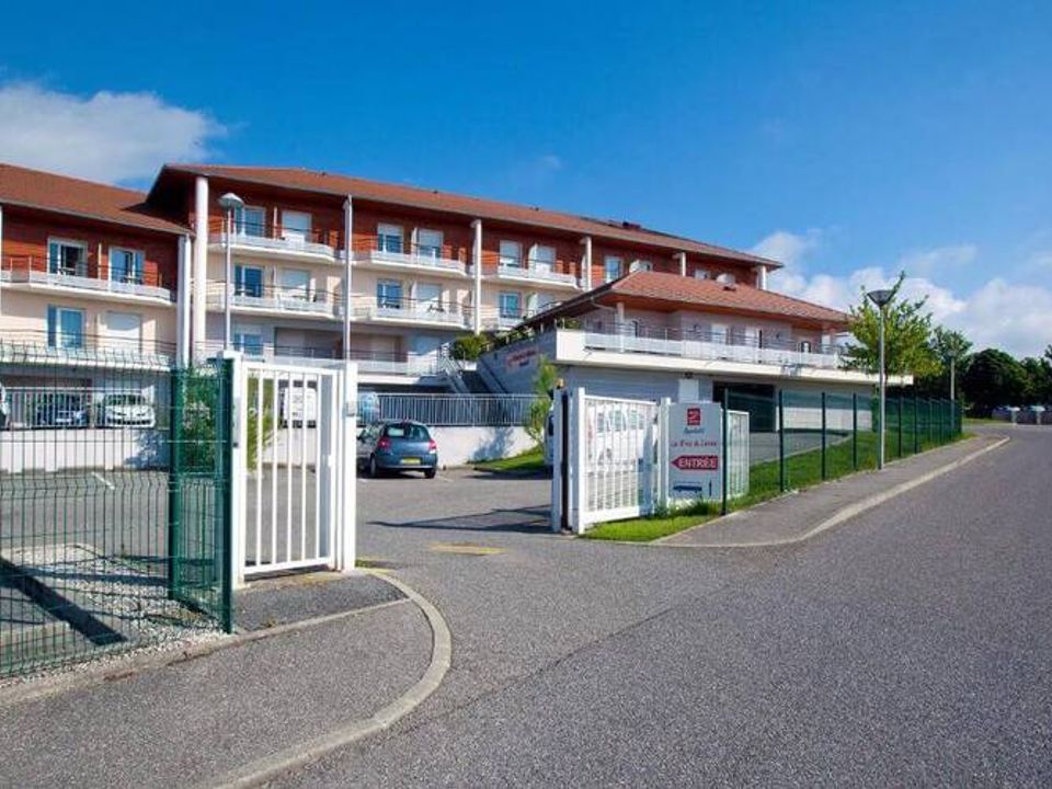 Estudio en Gex, Ain - foto 1