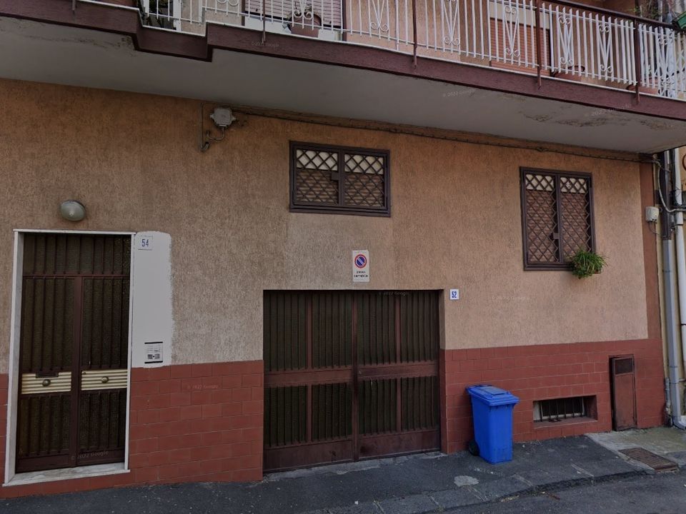 Erhvervsejendom i Gravina di Catania, Catania - foto 1