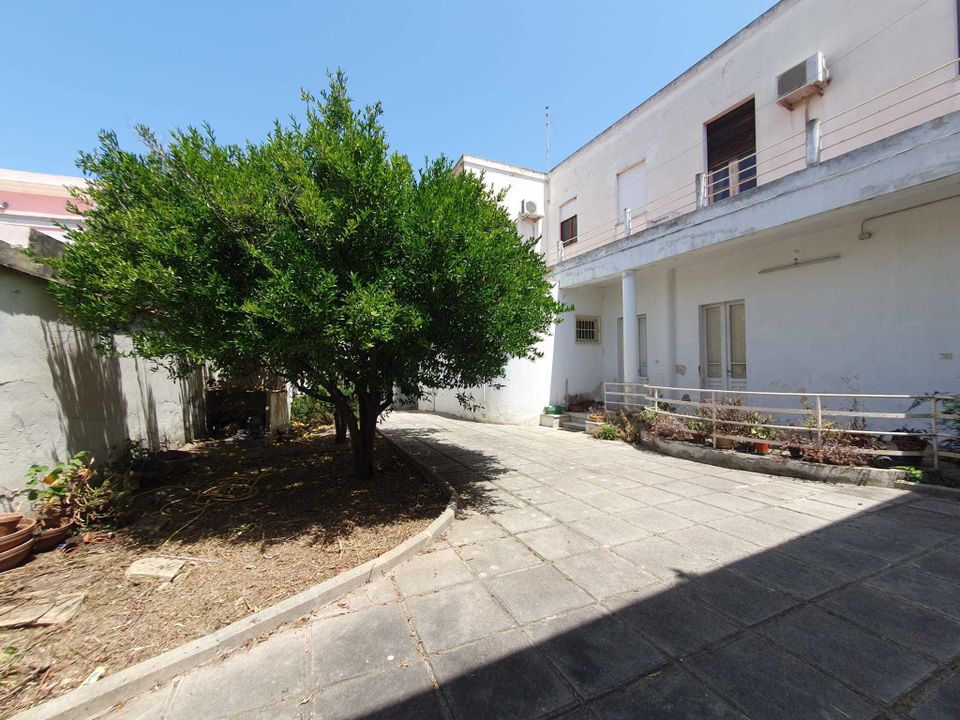 Villa in Quartu Sant'Elena, Cagliari - photo 2