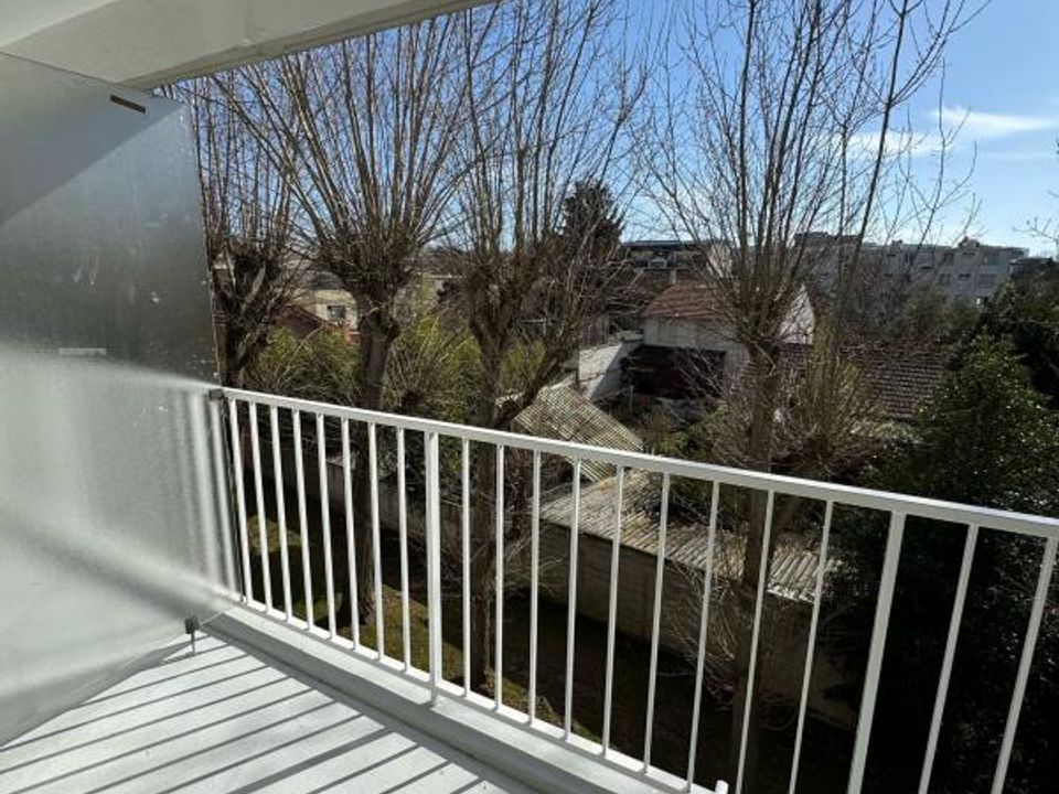 Lejlighed i Noisy-le-Grand, Seine-Saint-Denis - foto 3