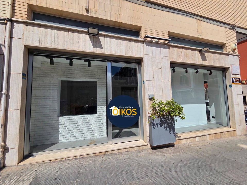 Erhvervsejendom i Monopoli, Bari - foto 5