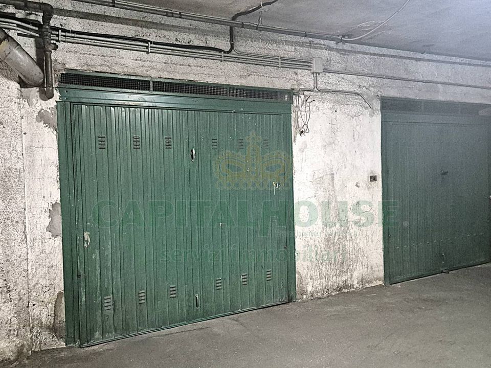 Parkeringsplads i Casagiove, Caserta - foto 4