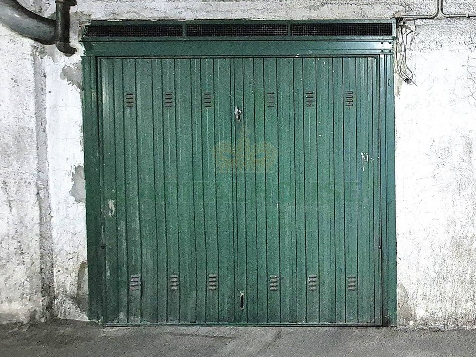 Parkeringsplads i Casagiove, Caserta - foto 1