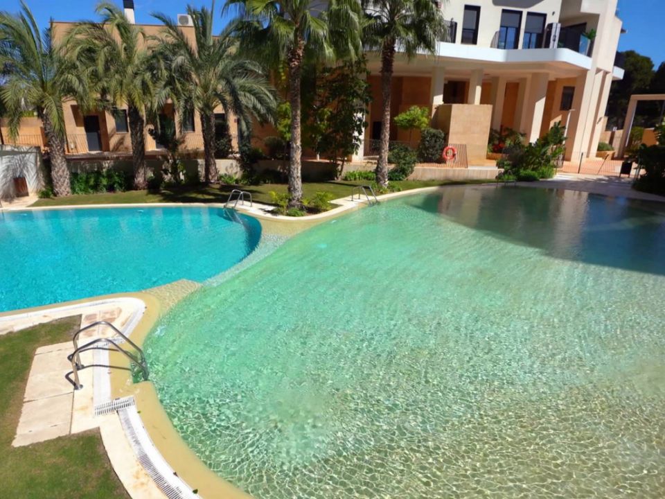 Apartamento en Villajoyosa, Alicante - foto 1