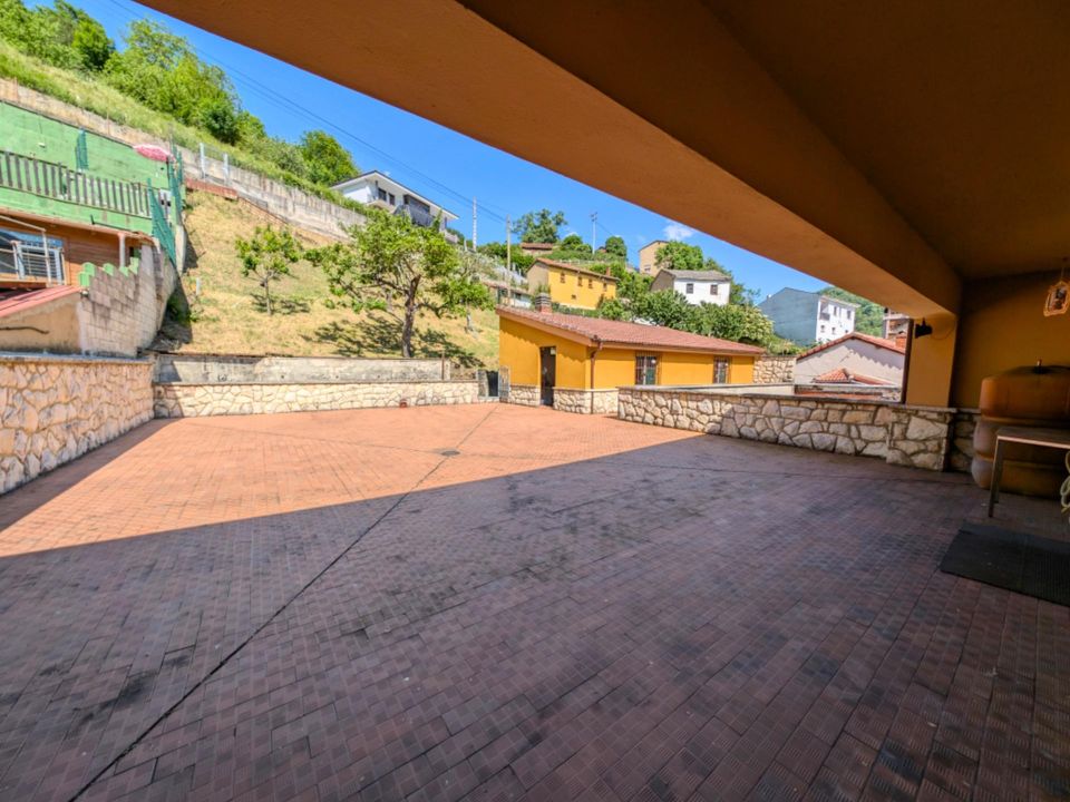 Villa a Aller, Asturias - foto 1