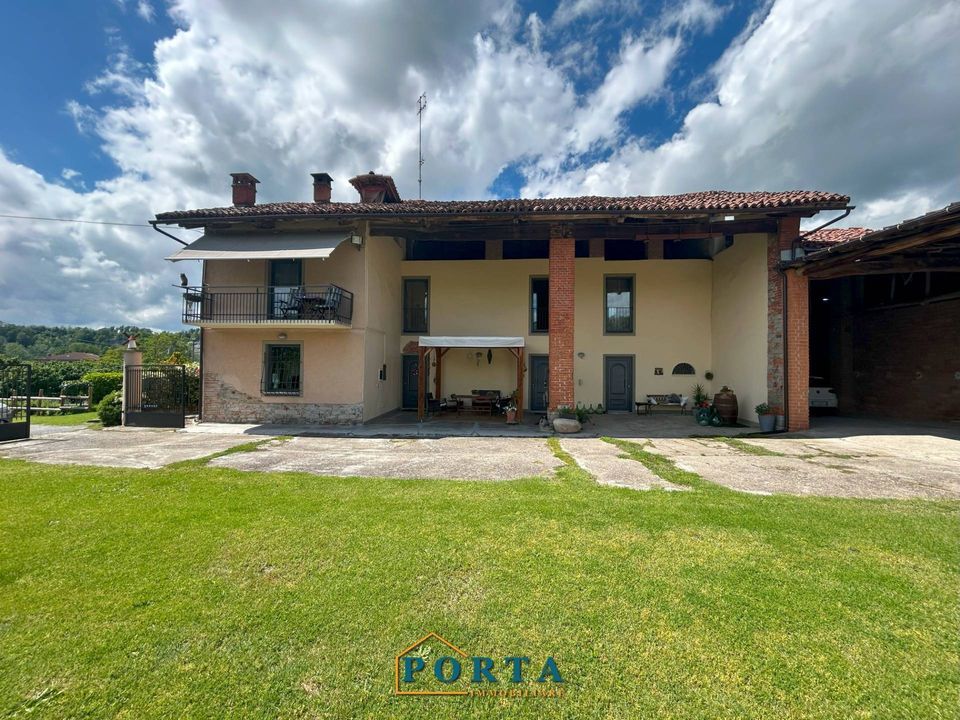 Villa i Bastia Mondovi, Cuneo - foto 1