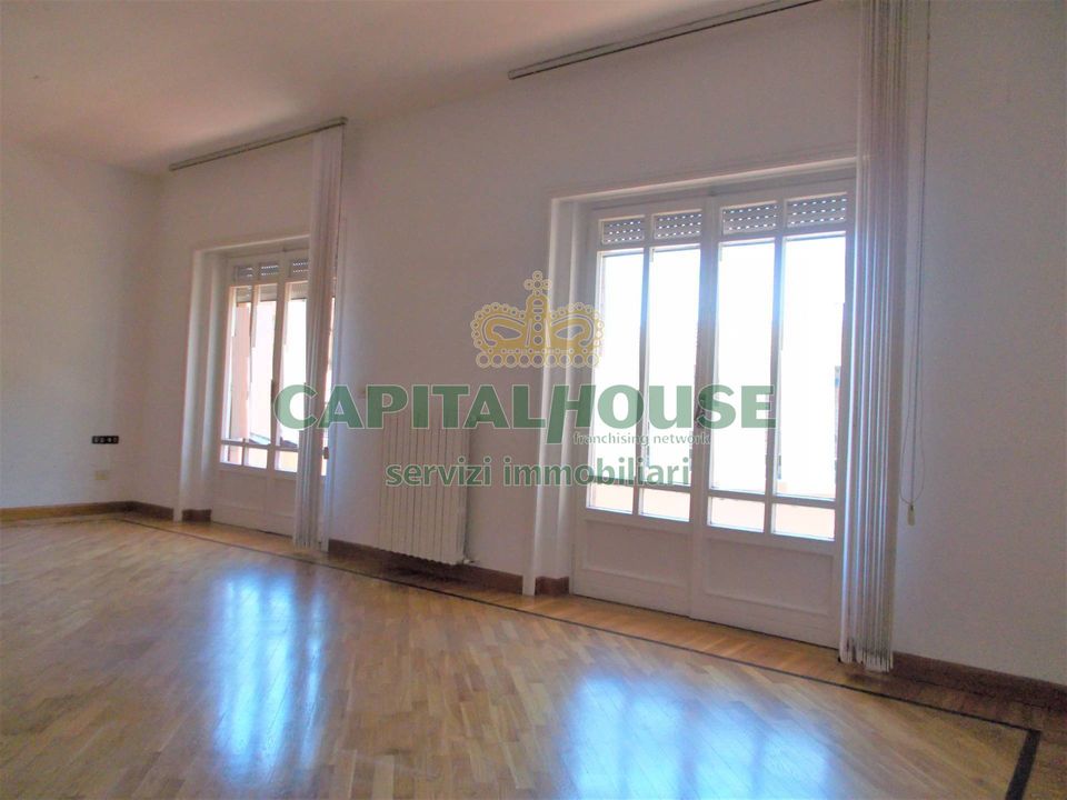 Lejlighed i Santa Maria Capua Vetere, Caserta - foto 2