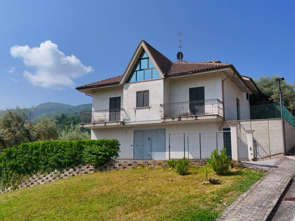 Villa i Rotella, Ascoli Piceno - foto 1