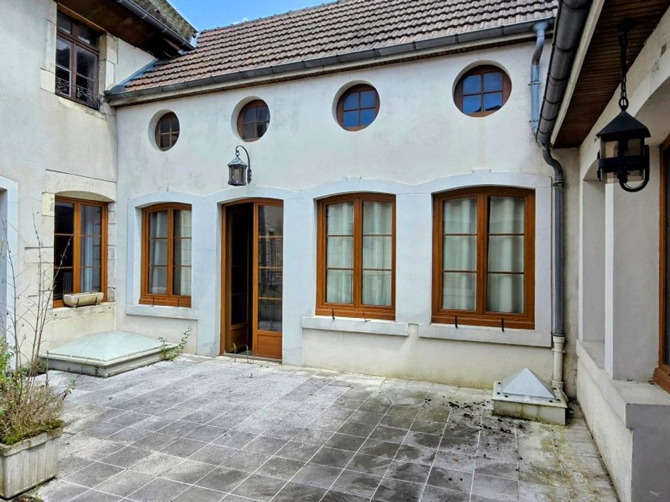 Villa i Mirebeau-sur-Bèze, Cote-d'Or - foto 2