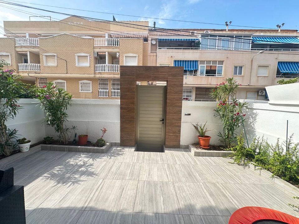 Duplex i Torrevieja, Alicante - foto 2