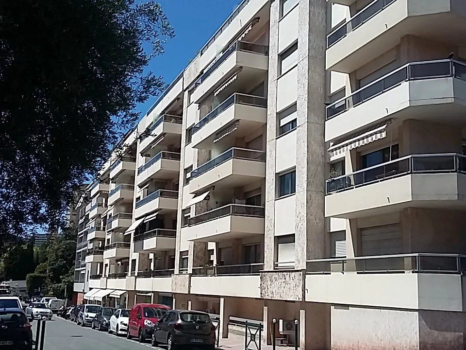 Lejlighed i Roquebrune-Cap-Martin, Alpes-Maritimes - foto 1
