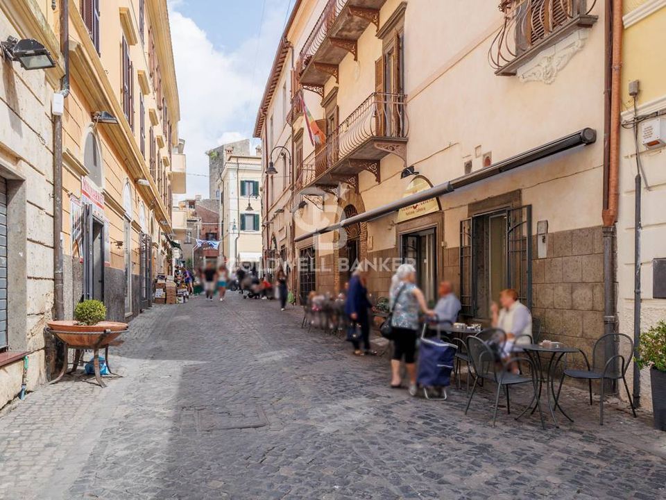 Erhvervsejendom i Tarquinia, Viterbo - foto 2