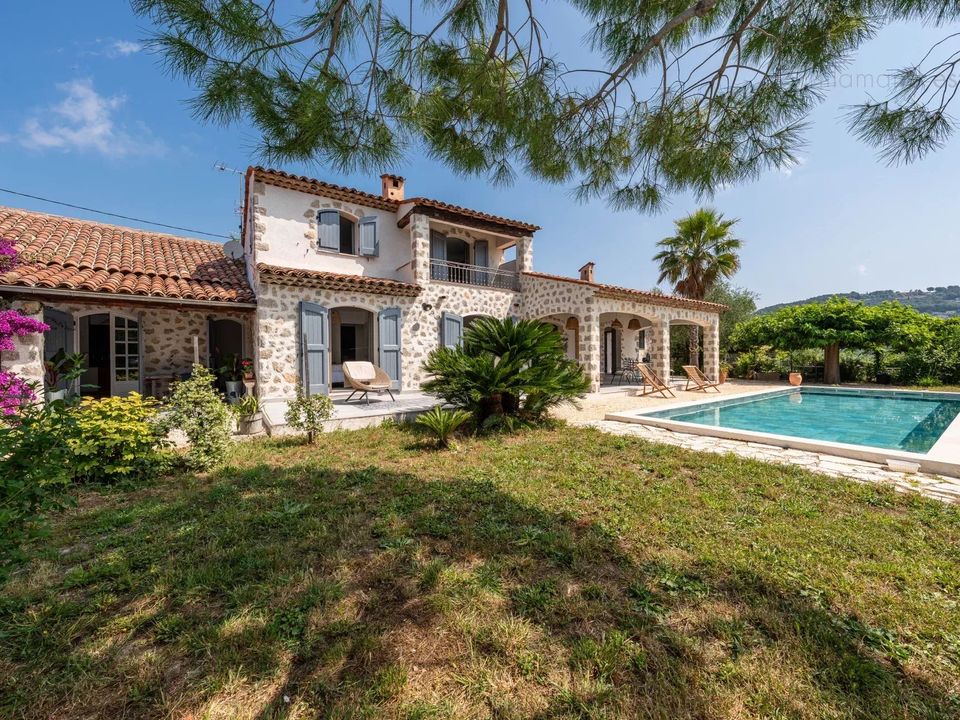 Villa i Mouans-Sartoux, Alpes-Maritimes - foto 2