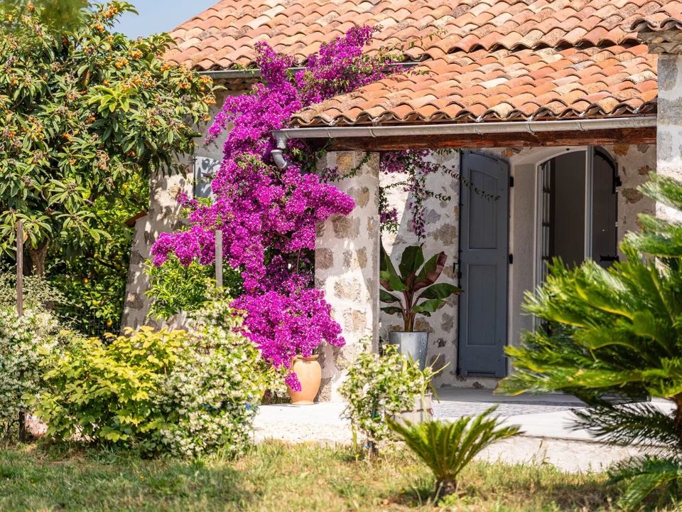 Villa i Mouans-Sartoux, Alpes-Maritimes - foto 1