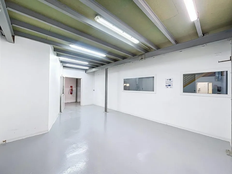 Commercial property in Afa, Corse-du-Sud - photo 3