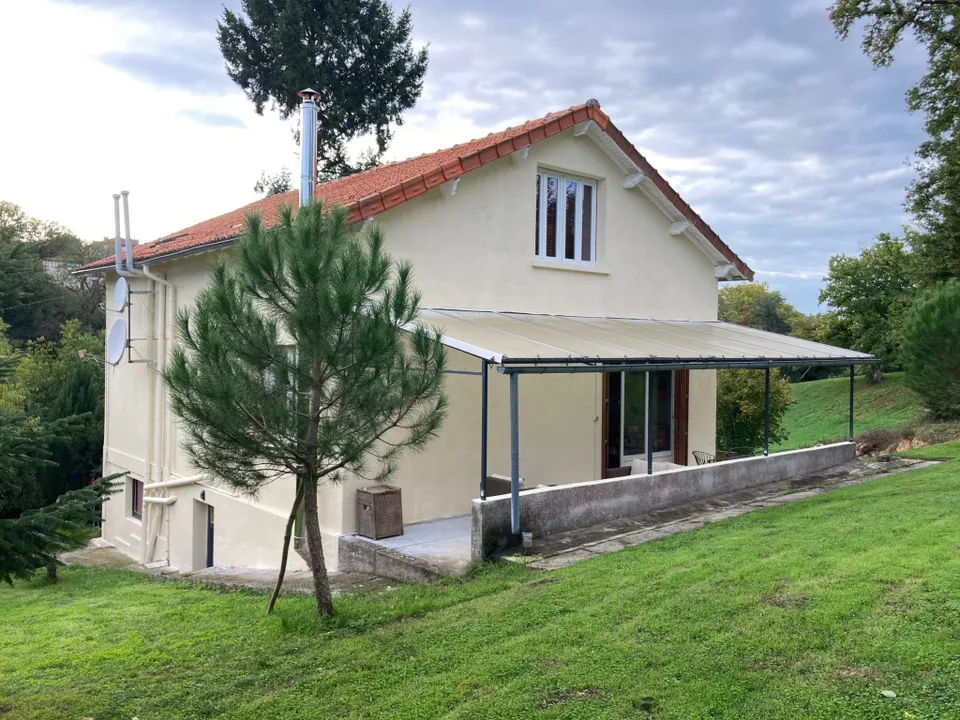 Villa i Confolens, Charente - foto 1