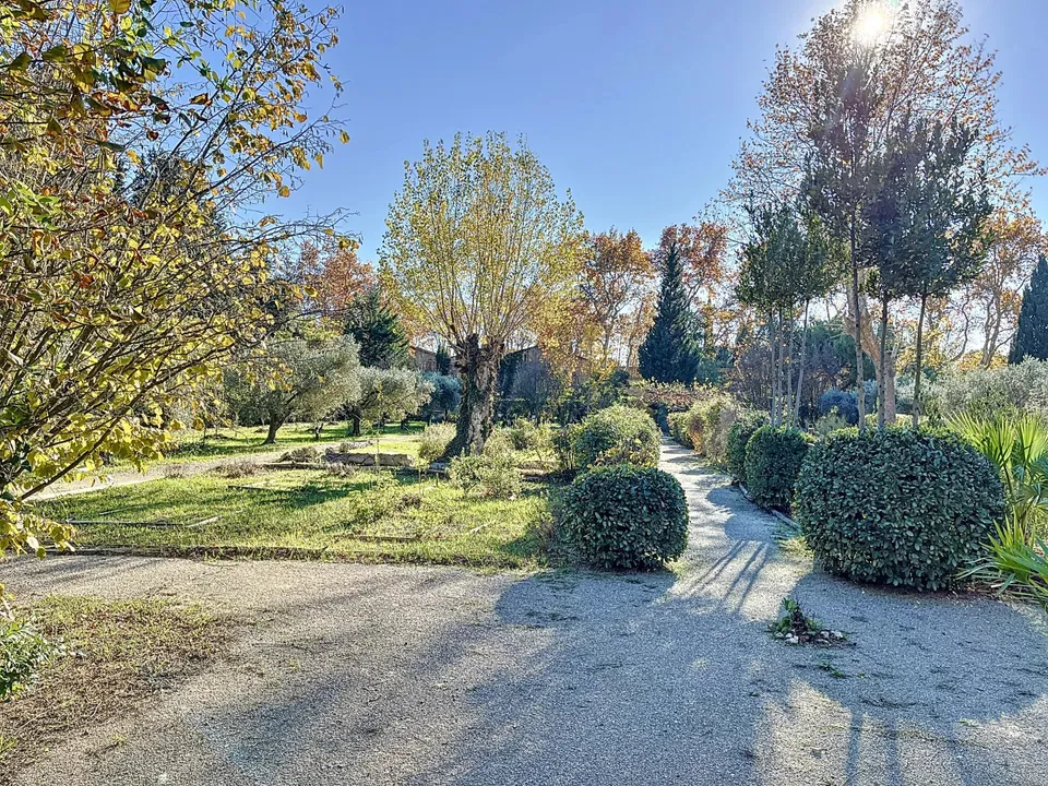 Villa i Saint-Remy-de-Provence, Bouches-du-Rhone - foto 2
