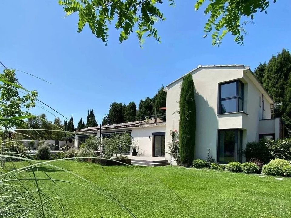 Villa i Saint-Remy-de-Provence, Bouches-du-Rhone - foto 1