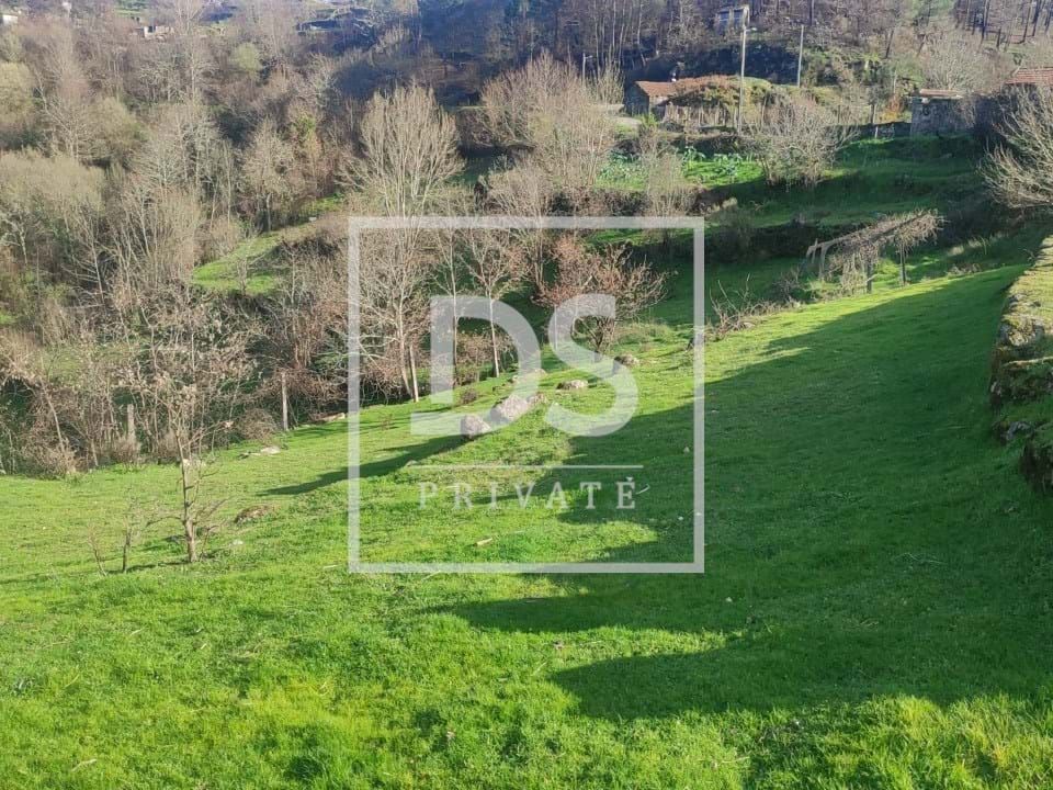 Helårsgrund i Loivos do Monte, Porto - foto 3