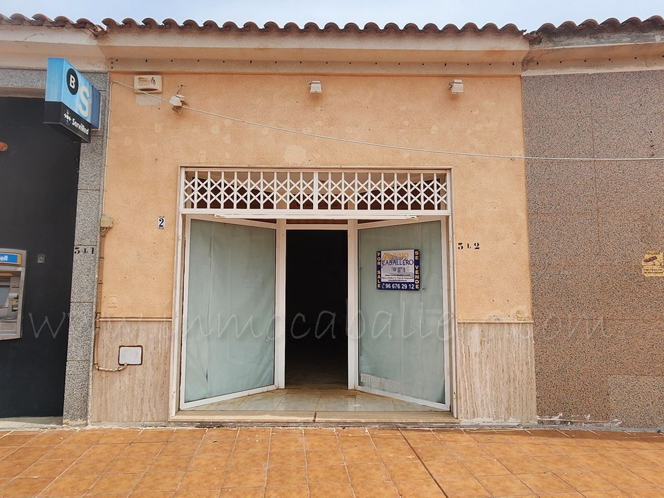 Erhvervsejendom i Pinar De Campoverde, Alicante - foto 1