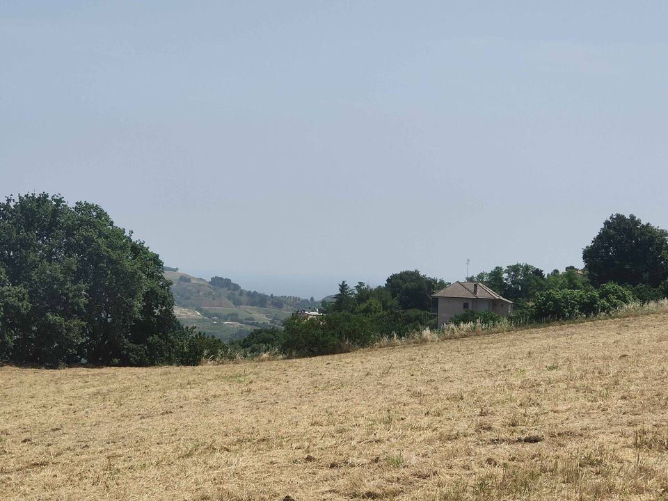 Terreno en Acquaviva Picena, Ascoli Piceno - foto 2