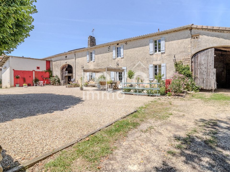 Villa i Sauveterre-de-Guyenne, Gironde - foto 1