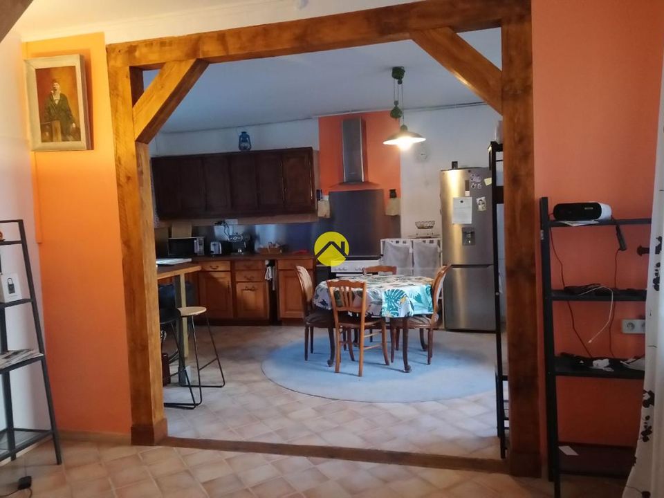Villa en Saint-Amand-Montrond, Cher - foto 1