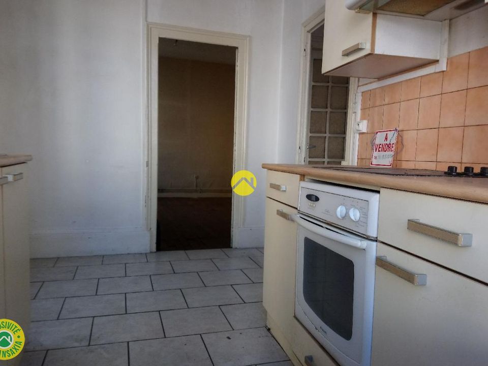 Villa in Saint-Amand-Montrond, Cher - photo 2