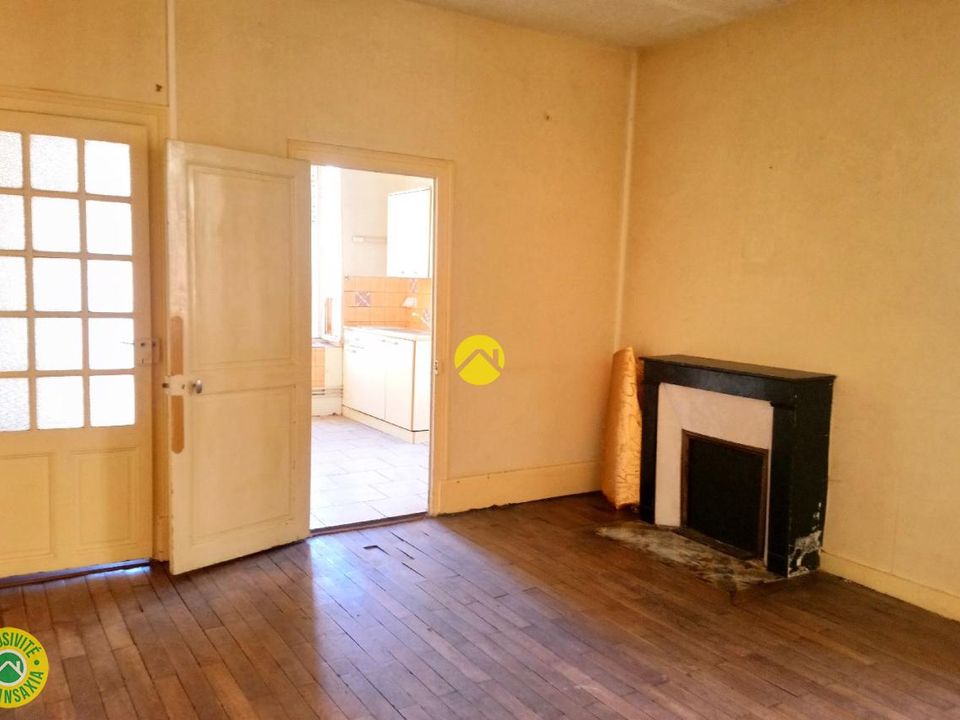 Villa in Saint-Amand-Montrond, Cher - photo 3