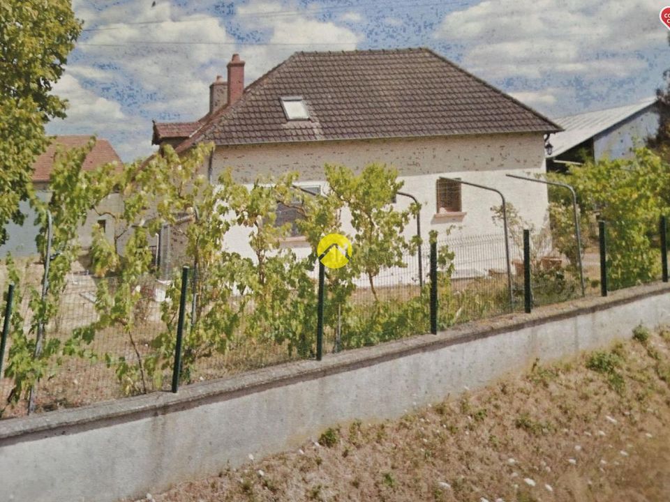 Landejendom i Saint-Maur, Cher - foto 1