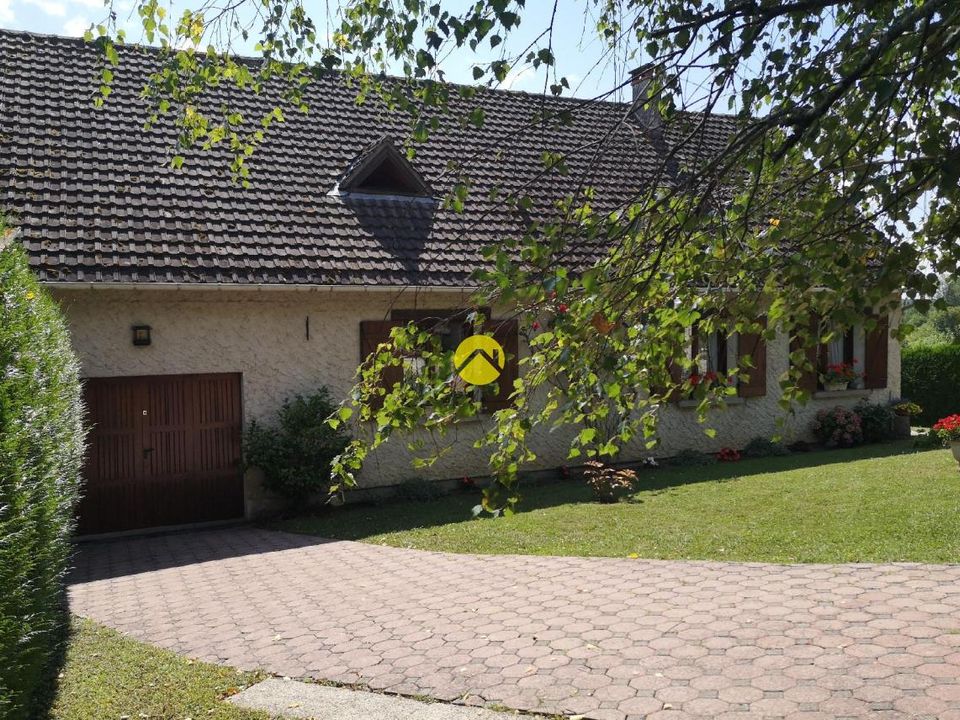 Villa in Bléneau, Yonne - foto 1
