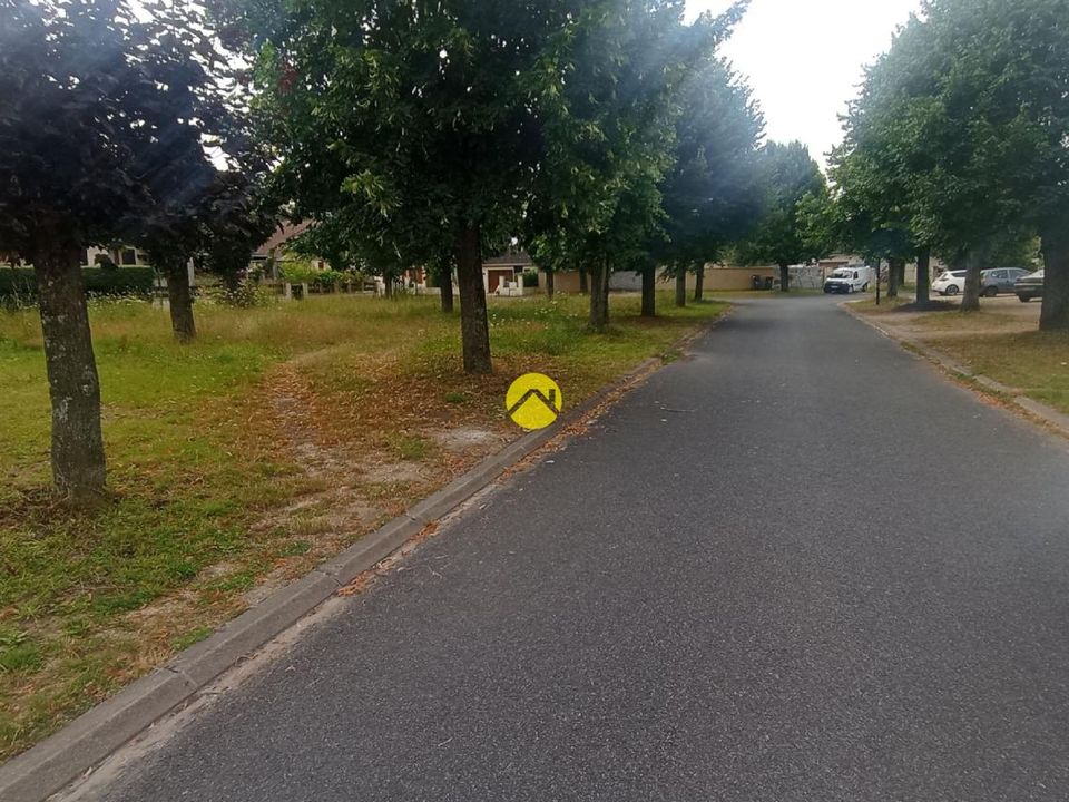 Helårsgrund i Theil-sur-Vanne, Yonne - foto 1