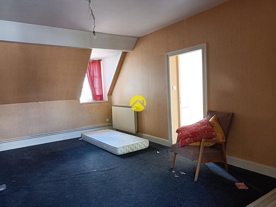 Villa in Cosne-d'Allier, Allier - photo 5