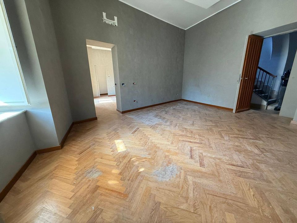 Lejlighed i Caserta, Caserta - foto 1