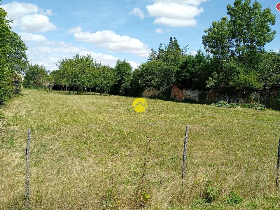 Helårsgrund i Montacher-Villegardin, Yonne - foto 1