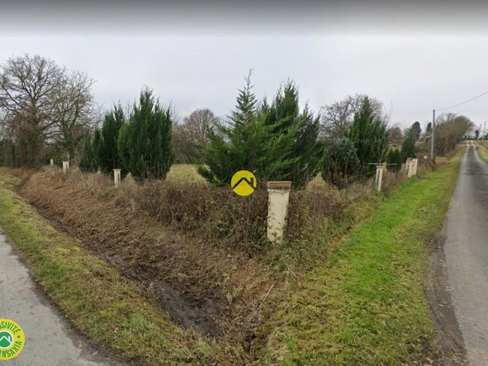 Helårsgrund i Selles-sur-Nahon, Indre - foto 1