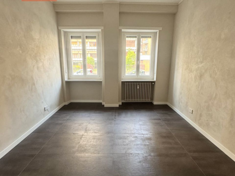 Erhvervsejendom i Torino, Turin - foto 1