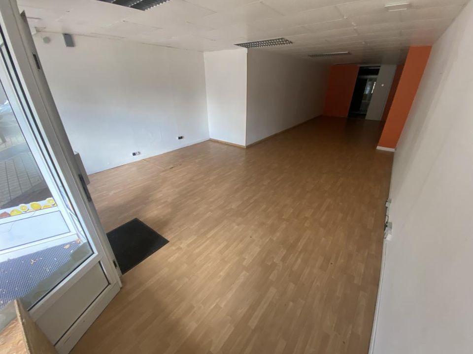 Erhvervsejendom i Calais, Pas-de-Calais - foto 3