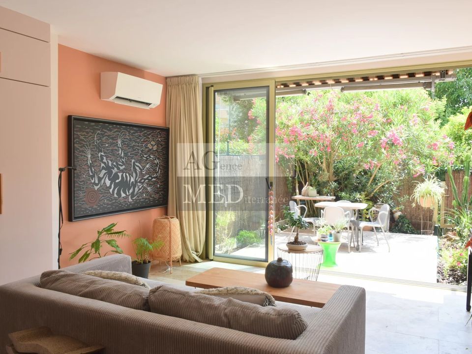 Lejlighed i Juan-les-Pins, Alpes-Maritimes - foto 2