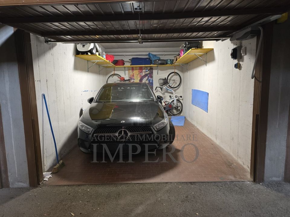 Garage i Ventimiglia, Imperia - foto 1