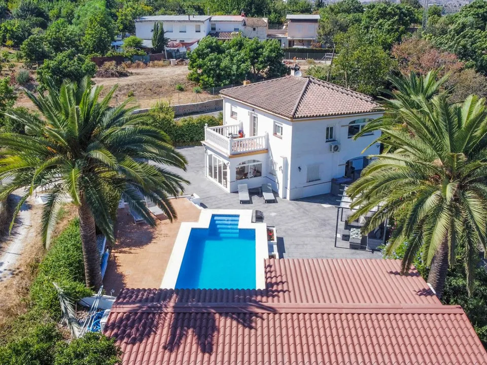 Villa i Coin, Malaga - foto 1