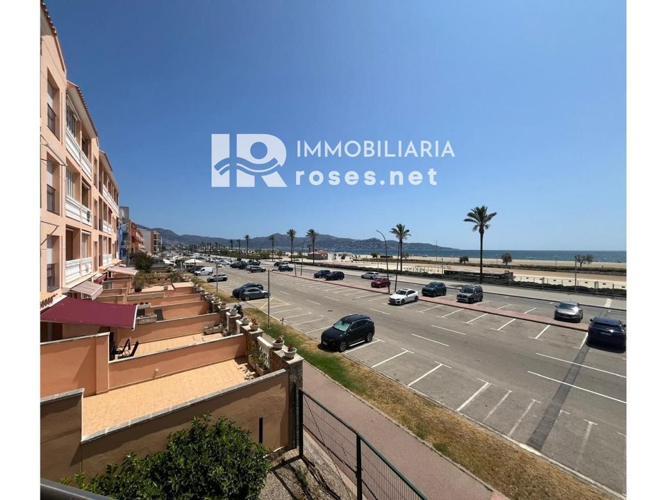 Lejlighed i Empuriabrava, Gerona - foto 3