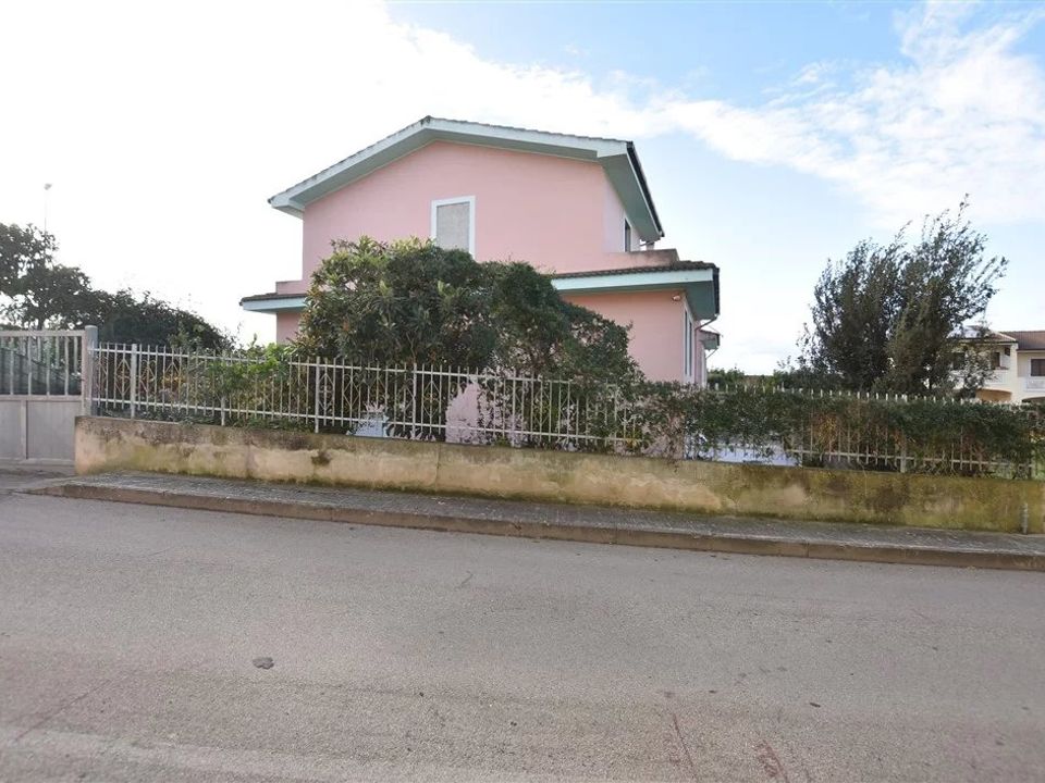 Villa i Tissi, Sassari - foto 1