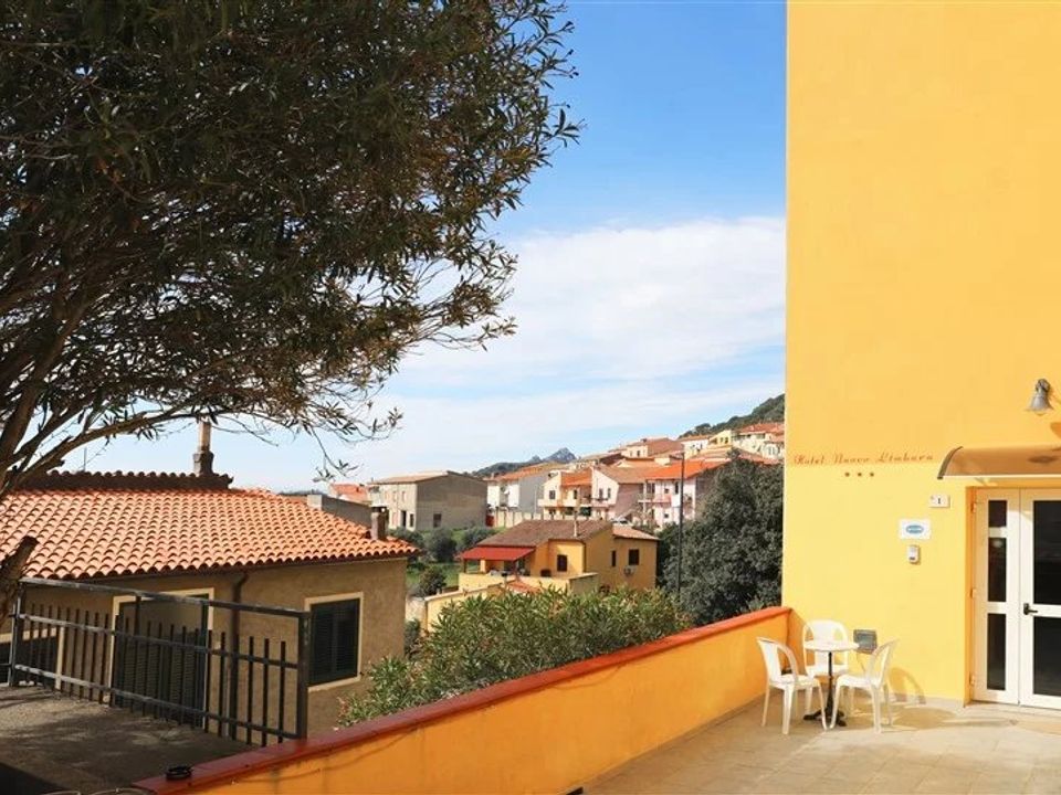 Propiedad comercial en Berchidda, Sassari - foto 4