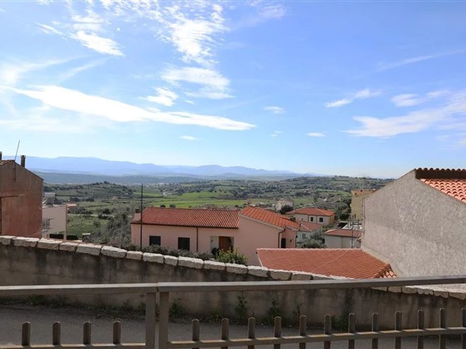 Propiedad comercial en Berchidda, Sassari - foto 5