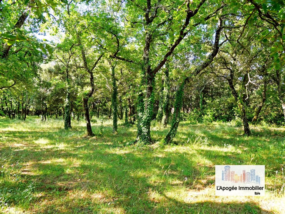 Helårsgrund i Uzes, Gard - foto 1